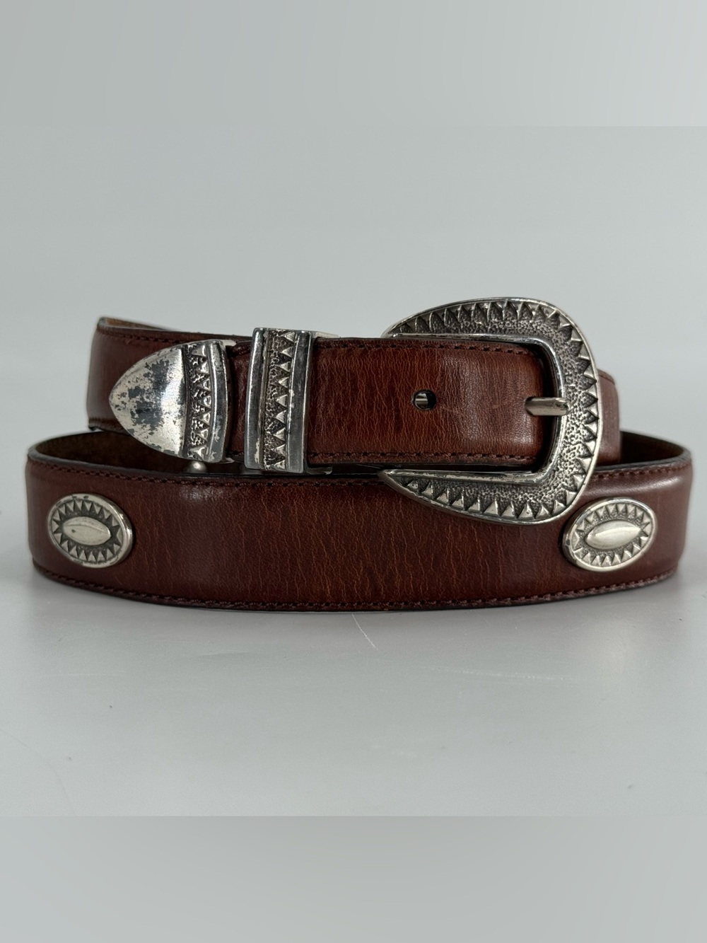 Greg Norman Vintage‎ Brown Leather Medallion Belt 32